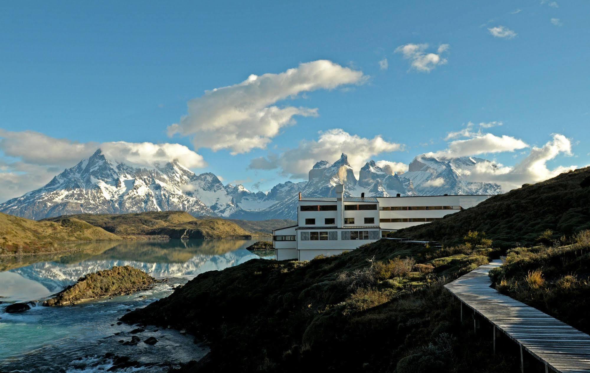 Explora En Torres Del Paine Villa Torres del Paine National Park Eksteriør billede